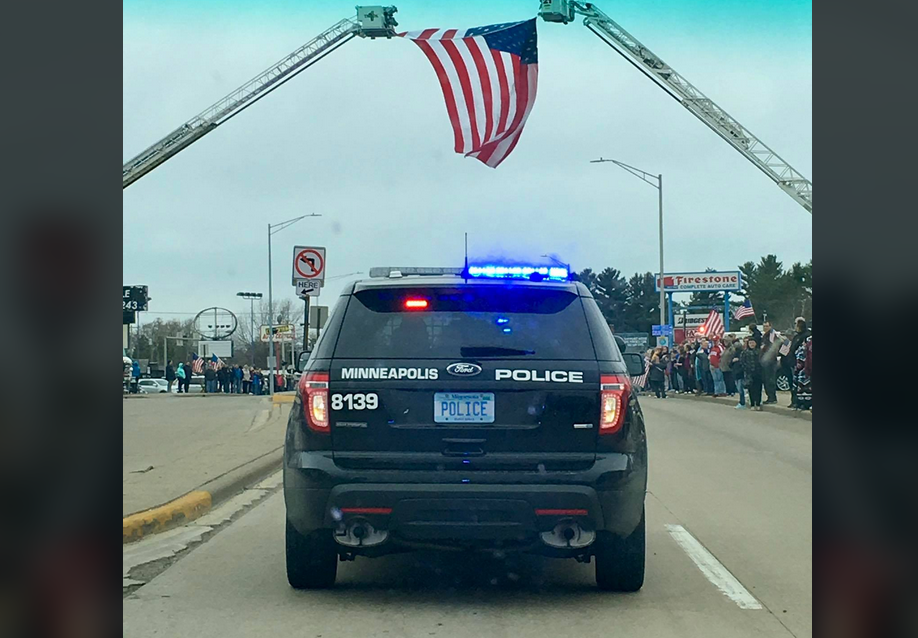 Fact Check No Evidence Video Of Cop Pinning Floyd Down Is